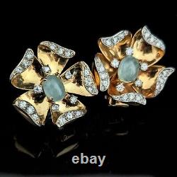 1960s Vintage Aquamarine Diamond 18k Yellow Gold Earrings Clips Floral Retro
