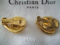 Authentic CHRISTIAN DIOR Vintage Signed Heart Design Clip On Earrings With Pouch