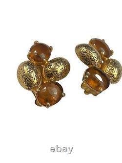 Beautiful Vintage Elsa Schiaparelli Gold Tone Signed Clip Earrings