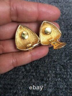 Beautiful Vtg Christian Dior faux pearl rhinestone Gold tone Clip earrings