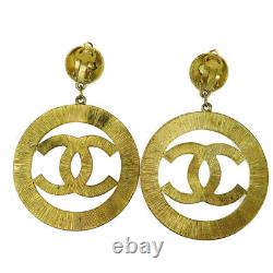 CHANEL CC Logo XL JUMBO Earrings Gold-tone Clip-On 27 France Vintage 600MK056