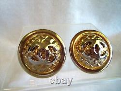 EARLY CHANEL CC LOGO GOLD PLATED ROUND CLIP EARRINGS VINTAGE authentic