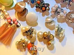 EARRINGS VINTAGE JAPAN 41 ct lot beaded & button clip-ons multicolor