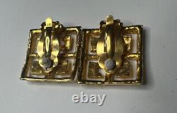 Givenchy Hammered Gold Vintage 80s Logo Monogram G Clip Estate Earrings Fabulous