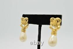 Givenchy Signed Vintage Clip Earrings Logo 4G Dangle Pearl Gold Runway 80s BinC