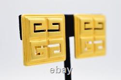Givenchy Vintage Clip Earrings 4G Logo Brushed Gold Chunky Runway Signed BinW
