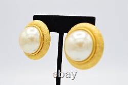Givenchy Vintage Clip Earrings Brushed Gold 4G Logo Chunky Pearl Signed BinAE