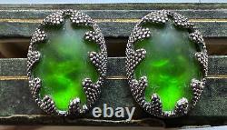 Gorgeous French Vintage Clip-on Earrings Green Glass enchased in Silver claws