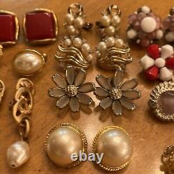 Lot 15 Vintage Clip On Earrings Cabochons Trifari Carolee Napier W Germany AK