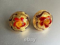 Stunning Vintage Murano Glass Clip-on Earrings Red flower on gold Foil 2cm