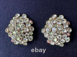 Superb French Vintage Designer TARATATA Clip-on Earrings Yellow-Green Crystals