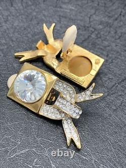 Ugo Correani For Les Bernard Rare Vintage Gold Pave Crystal Ribbon Clip Earrings