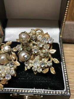 Vintage 1940's Signed Robert Haskell Style Faux Pearl Clip On Earrings