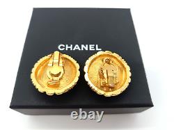 Vintage CHANEL Gold Round Pearl Clip-On Earrings Box Authentic
