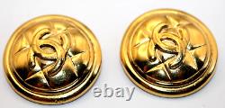 Vintage Chanel Gold Plated Matelasse Logo CC Round Stunning Clip Earrings