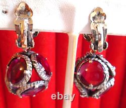 Vintage Crown Signed Trifari Red Pink Poured Glass Clip Earrings Renaissance