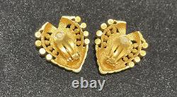Vintage Elizabeth Taylor for Avon Heart of Hollywood Statement Clip Earrings