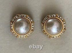 Vintage French Designer Clip-on Octogonal Earrings w. Crystals border & Pearl