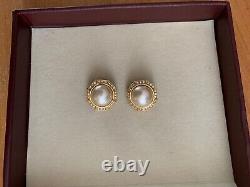 Vintage French Designer Clip-on Octogonal Earrings w. Crystals border & Pearl