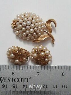 Vintage Gold Plate Signed Crown Trifari Faux Pearl Brooch & Clip On Earrings Set
