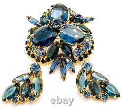 Vintage Juliana Blue Glass Rhinestone Gold Tone Domed Brooch & Clip Earrings Set