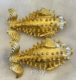 Vintage Linda Levinson Gold Plated Pearl Clip On Fish Earrings