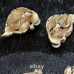 Vintage Lot 7 Crown Trifari Clip Earrings Rhinestone Dangle Various Styles Gold