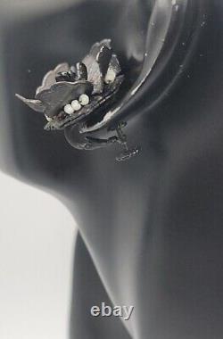 Vintage Miriam Haskell Black Hibiscus Flower Screwback Clip Earrings Signed Rare