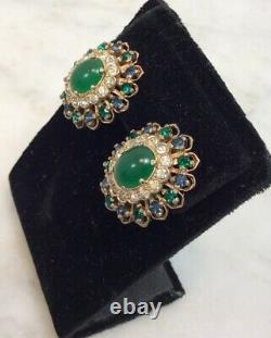 Vintage PANETTA Gold Tone Faux Emerald Green Rhinestone Clip On Earrings