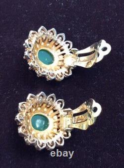 Vintage PANETTA Gold Tone Faux Emerald Green Rhinestone Clip On Earrings