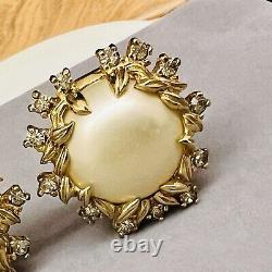 Vintage RARE 50s JOMAZ Mazer Gold Clear Rhinestone Pearl Leaf Clip On Earrings