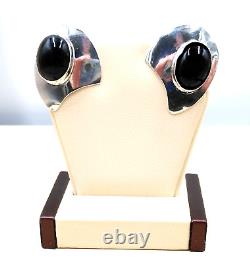 Vintage Taxco Mexico TR-55 Sterling Silver 925 Clip Earrings Black Onyx Cabochon