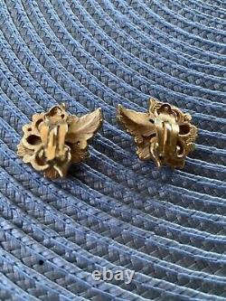 Vintage Trifari Baby Tooth Brooch and Clip on earrings