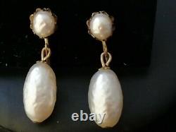 Vintage jewellery signed Miriam Haskell baroque drop pearl clip on earrings