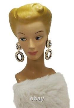 Vtg 1980s Christian Dior Couture Gold & Crystal Scalloped Double Hoop Earrings