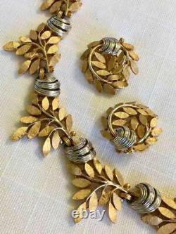 Vtg. Crown Trifari Two Tone Leaf Necklace & Matching Clip On Earrings